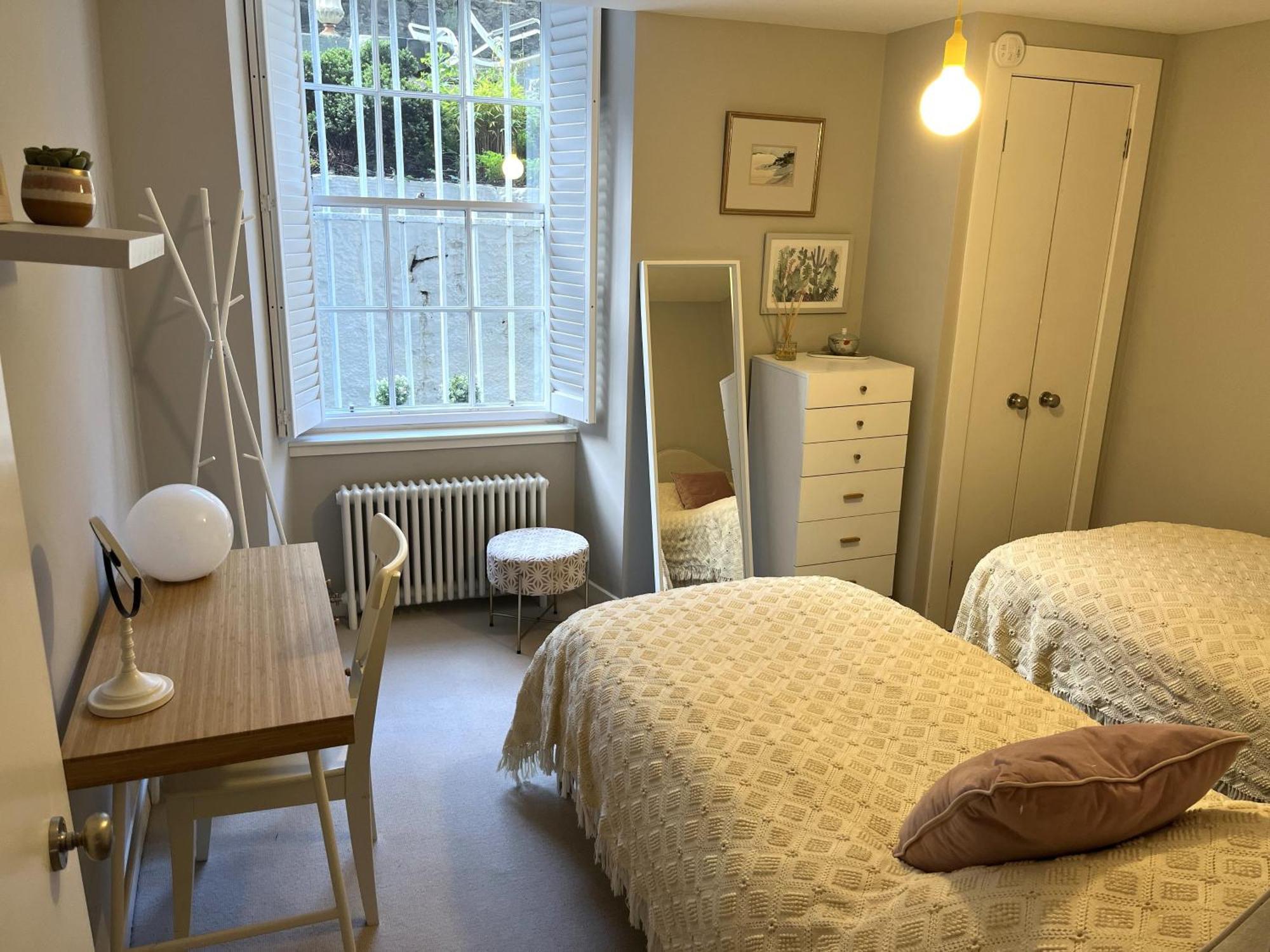 Joivy Vibrant Home Near Calton Hill Edimburgo Esterno foto