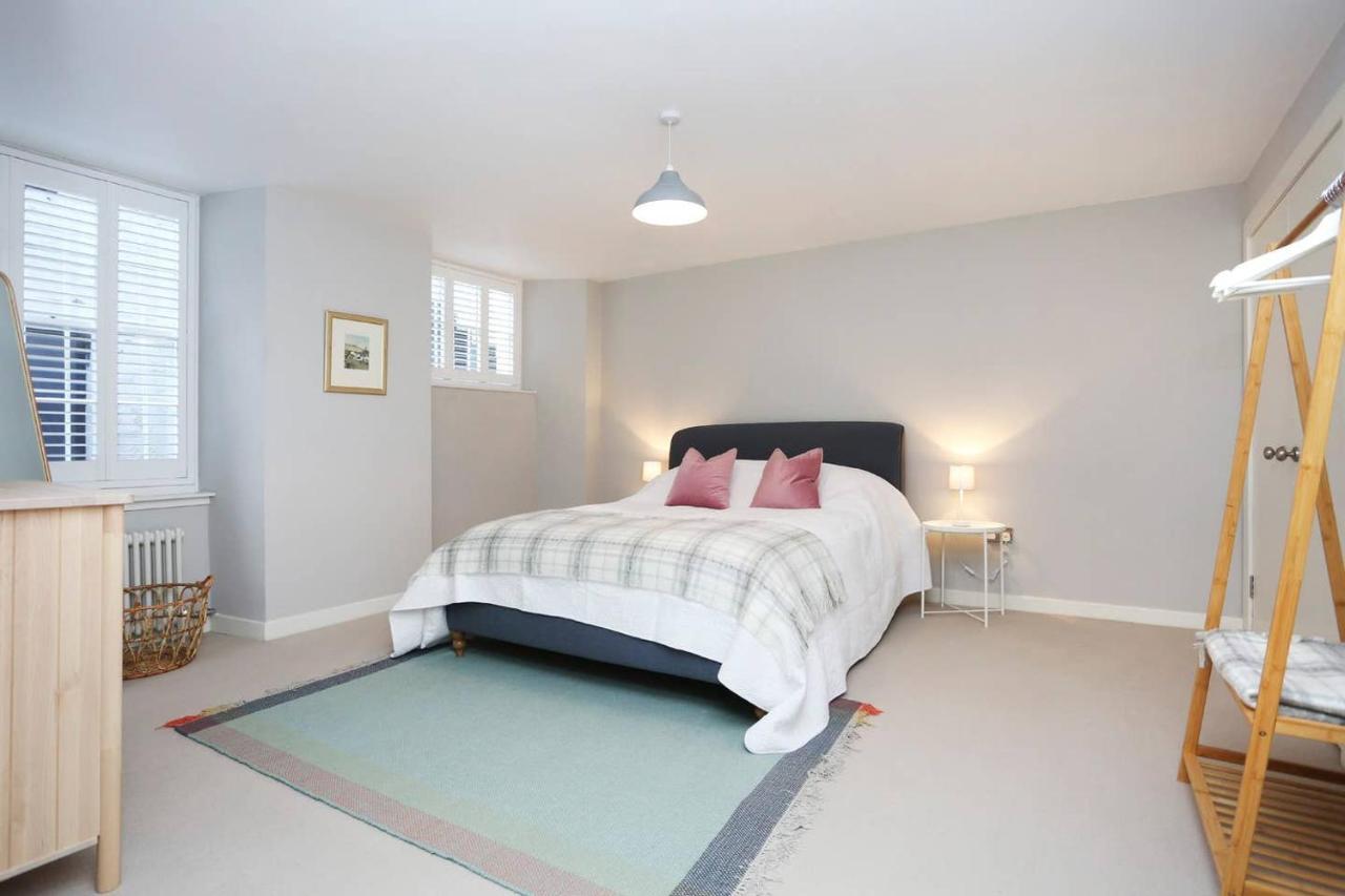 Joivy Vibrant Home Near Calton Hill Edimburgo Esterno foto